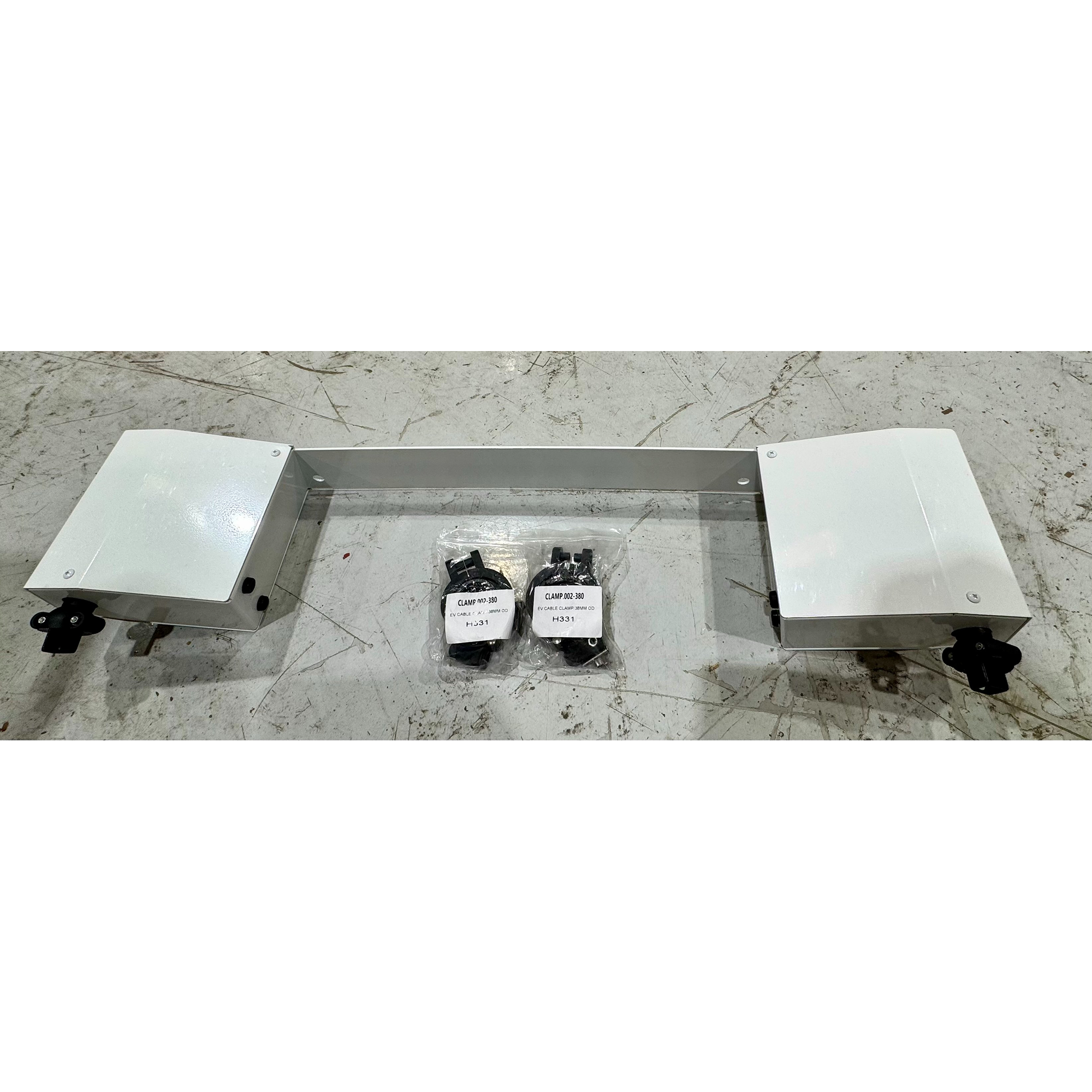 Dual Cable Retractor for ABB Terra 124, 184, Non-HC